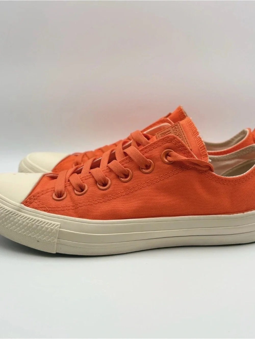 Converse canvas eyelets rubber